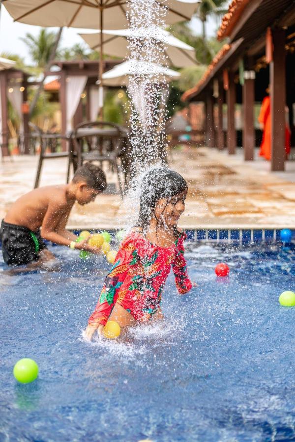 Ocapora Hotel All Inclusive Порту-де-Галиньяш Экстерьер фото